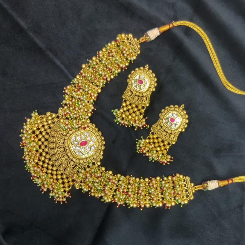 HIGHGOLDPLATED PREAL NECKLACE FOR BRIDAL